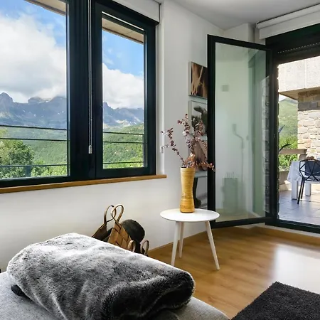 Casa Luna La Luna De Cuentoguia *