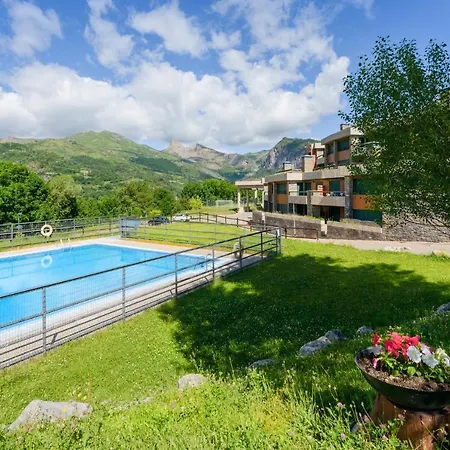 Casa Luna La Luna De Cuentoguia * Panticosa