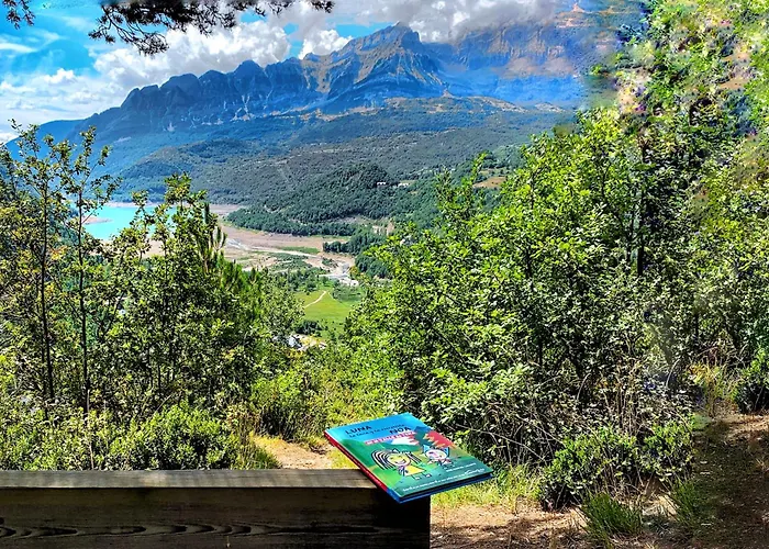 Casa Luna La Luna De Cuentoguia *