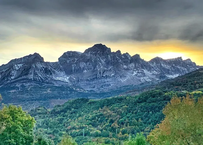 Casa Luna La Luna De Cuentoguia